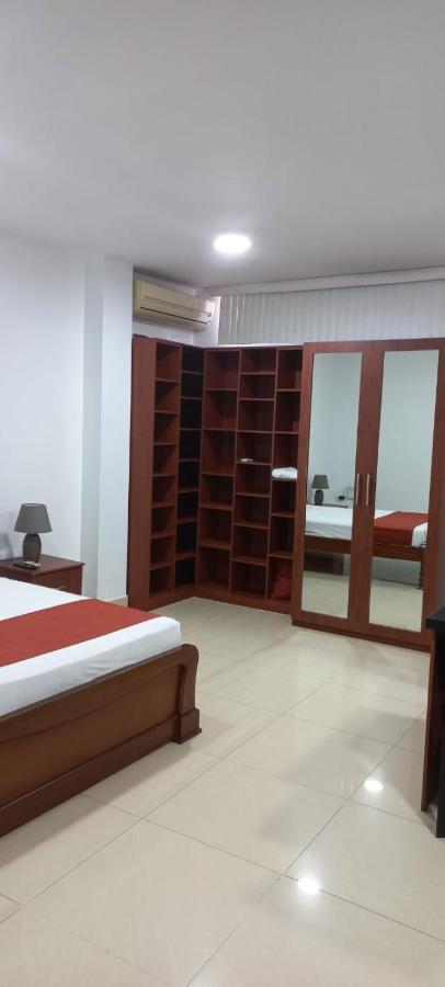 Departamentos Marcecilia De 2 Y 3 Habitaciones En El Centro De Manta Exteriör bild