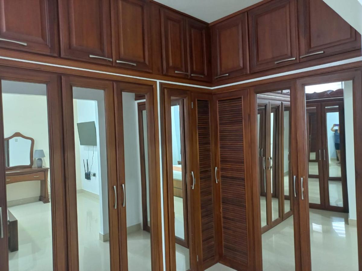 Departamentos Marcecilia De 2 Y 3 Habitaciones En El Centro De Manta Exteriör bild